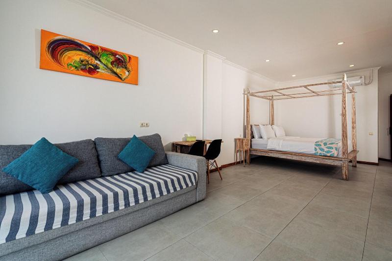 Komodo Suites Downtown image