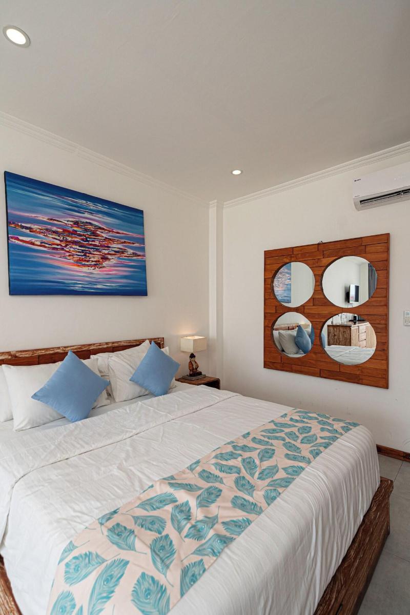 Komodo Suites Downtown image