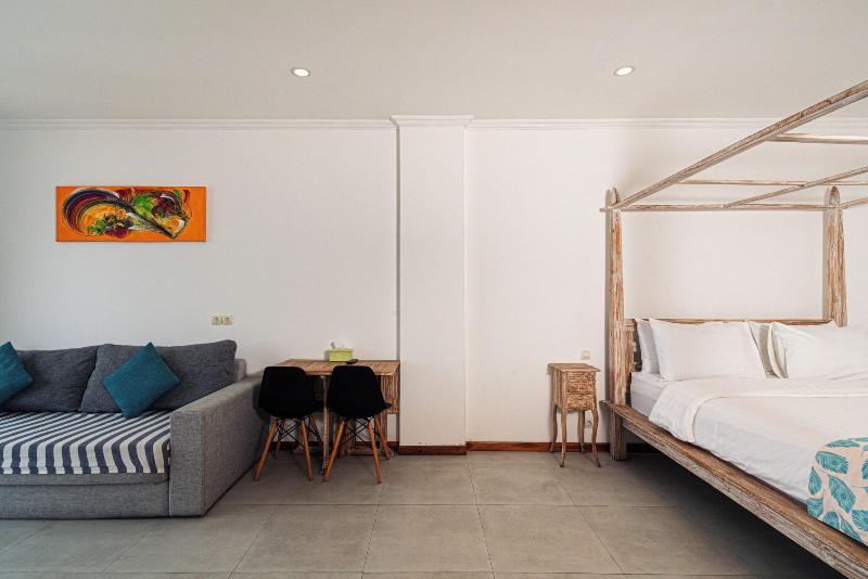 Komodo Suites Downtown image