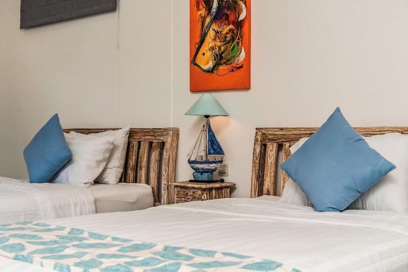 Komodo Suites Downtown image