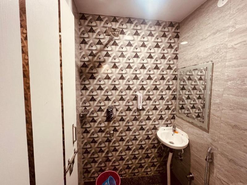 Hotel Metro View Adarsh Nagar Metro image