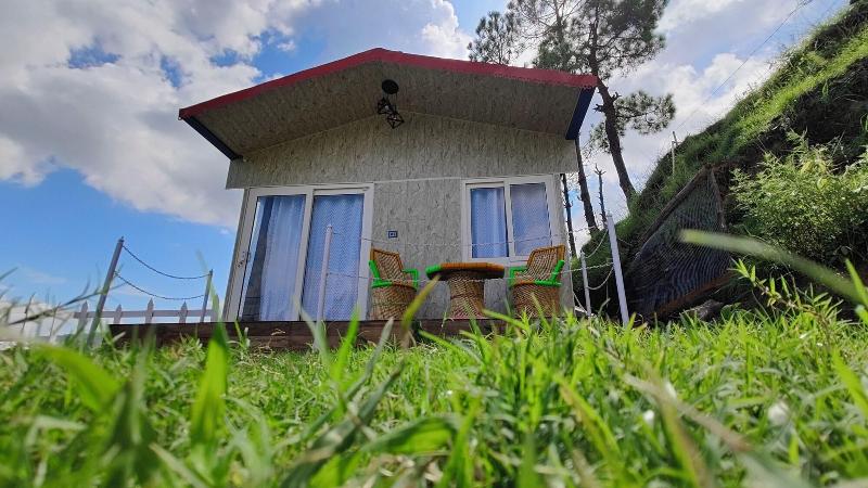 Adaara Retreat