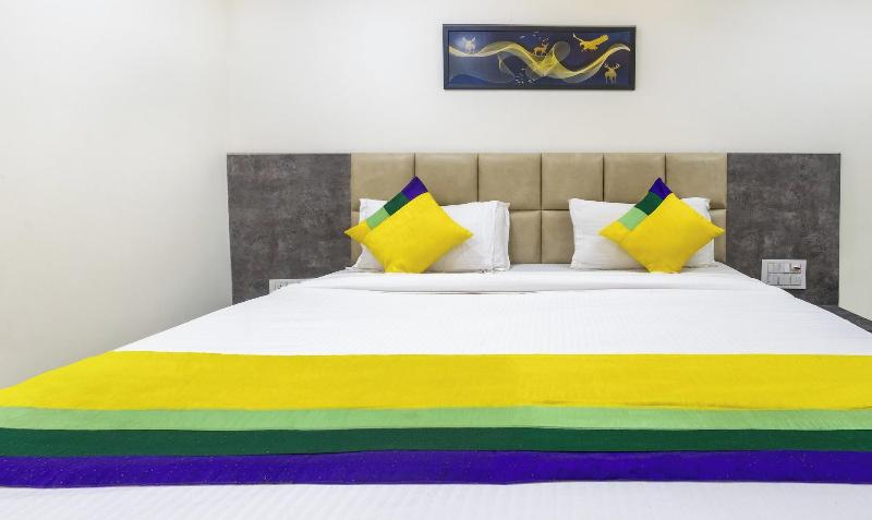 Itsy Hotels Signature Nehru Nagar image
