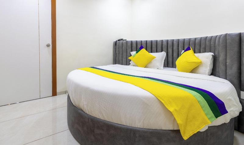 Itsy Hotels Signature Nehru Nagar image