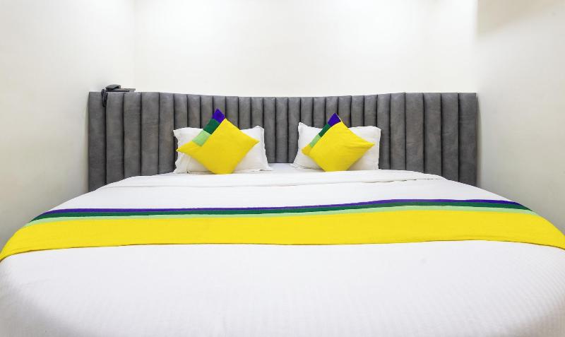 Itsy Hotels Signature Nehru Nagar image