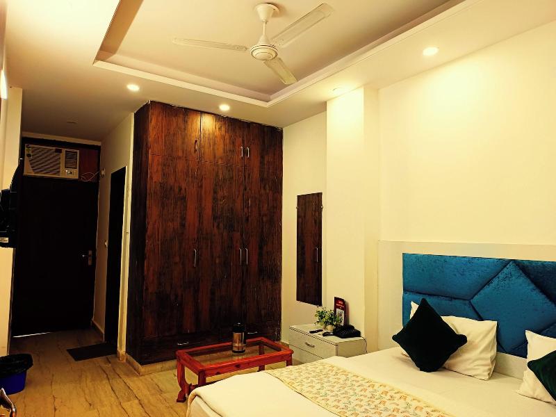 Hotel Diamond Stay Nizamuddin Railway St image