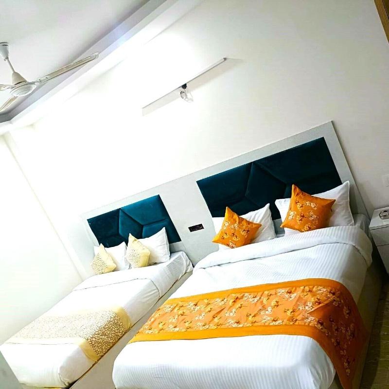 Hotel Diamond Stay Nizamuddin Railway St image
