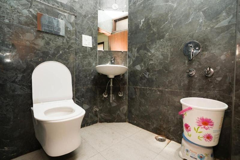 Hotel Diamond Stay Nizamuddin Railway St image