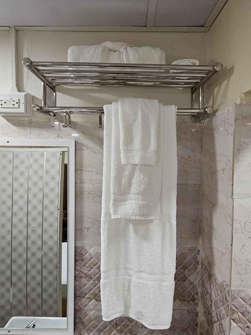 Beres Vale Apartments image