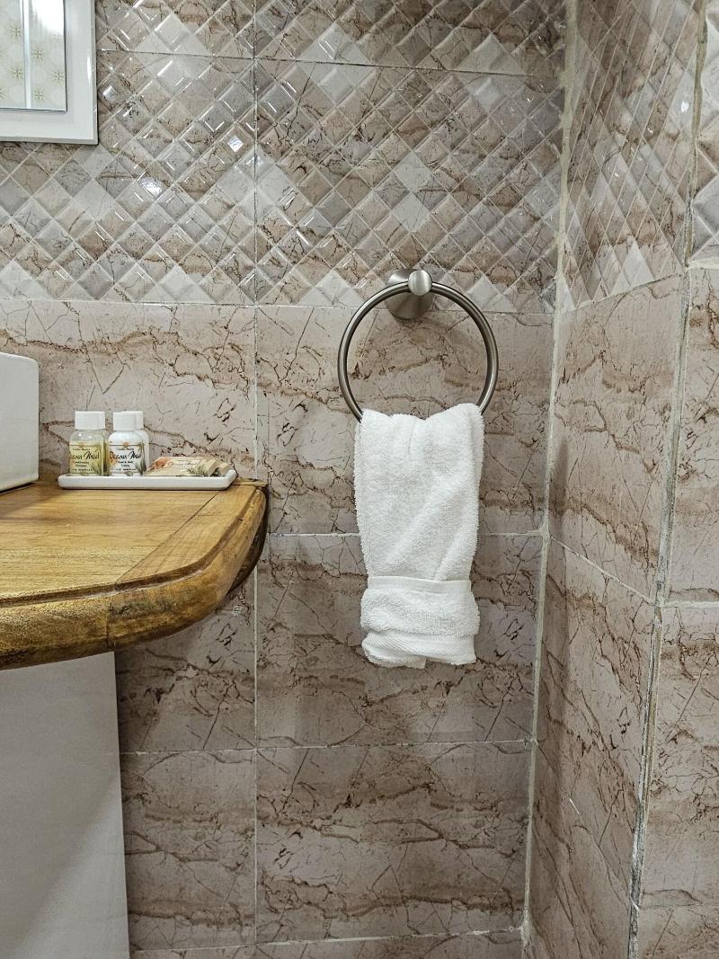 Beres Vale Apartments image