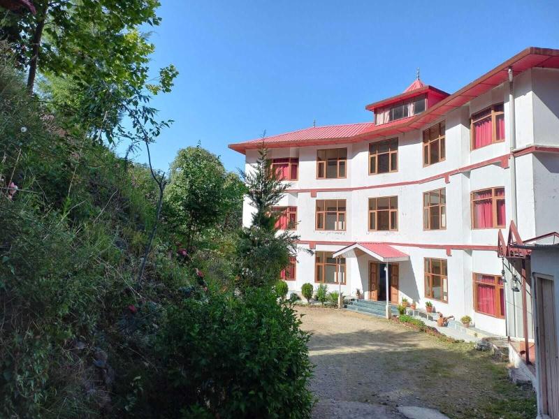Hassan Valley Retreat image