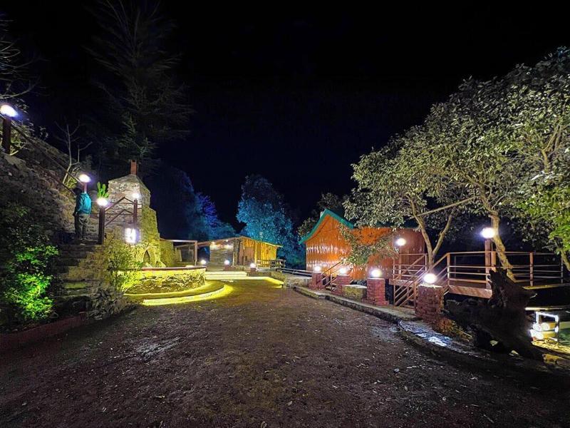 Hassan Valley Retreat image