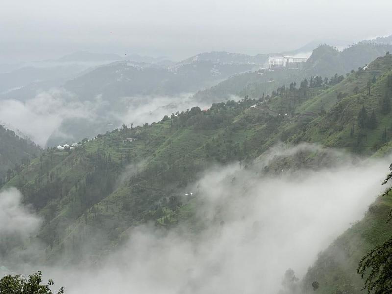 Hassan Valley Retreat image