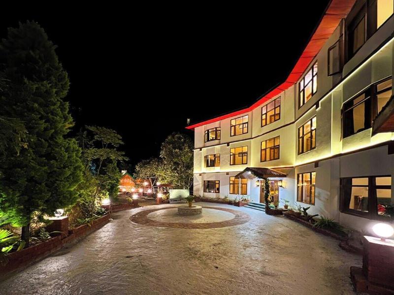 Hassan Valley Retreat image