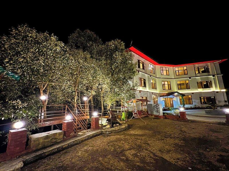 Hassan Valley Retreat image