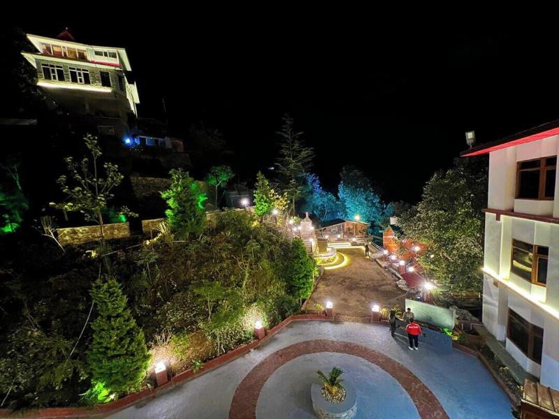Hassan Valley Retreat image