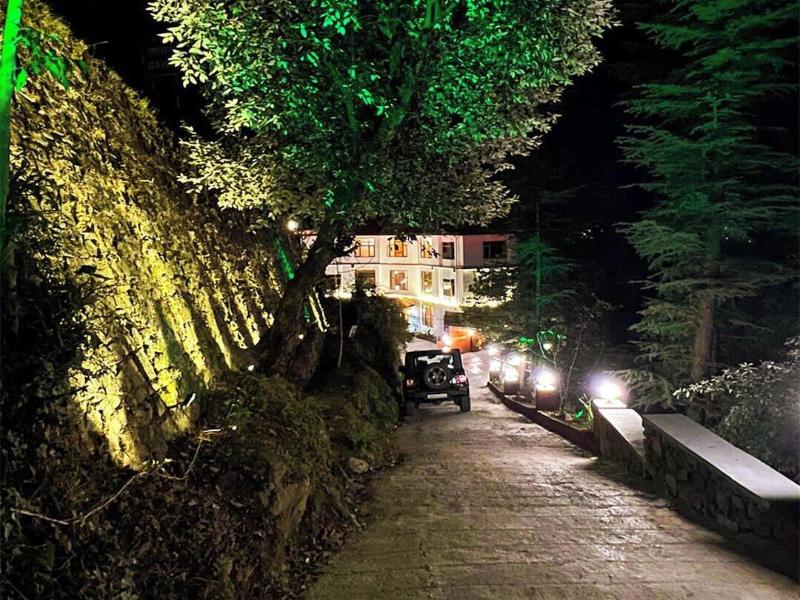 Hassan Valley Retreat image