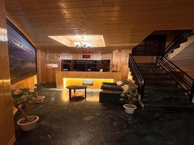 Hassan Valley Retreat image