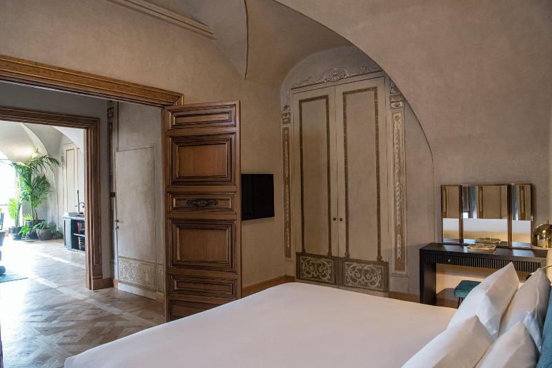 Palazzo Shedir The Leading Hotels Of The World image