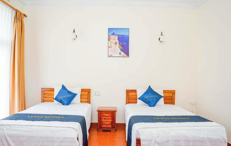 Lotus Hotel 2 Khach San Bac Ninh image