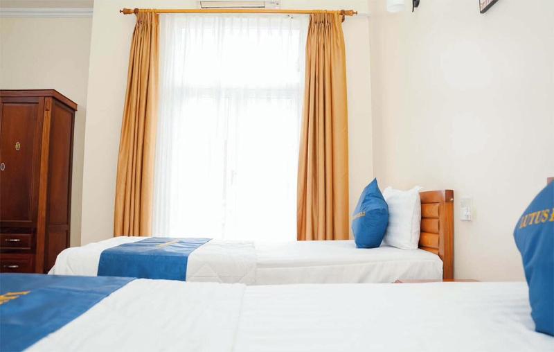Lotus Hotel 2 Khach San Bac Ninh image