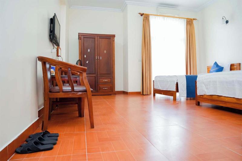 Lotus Hotel 2 Khach San Bac Ninh image
