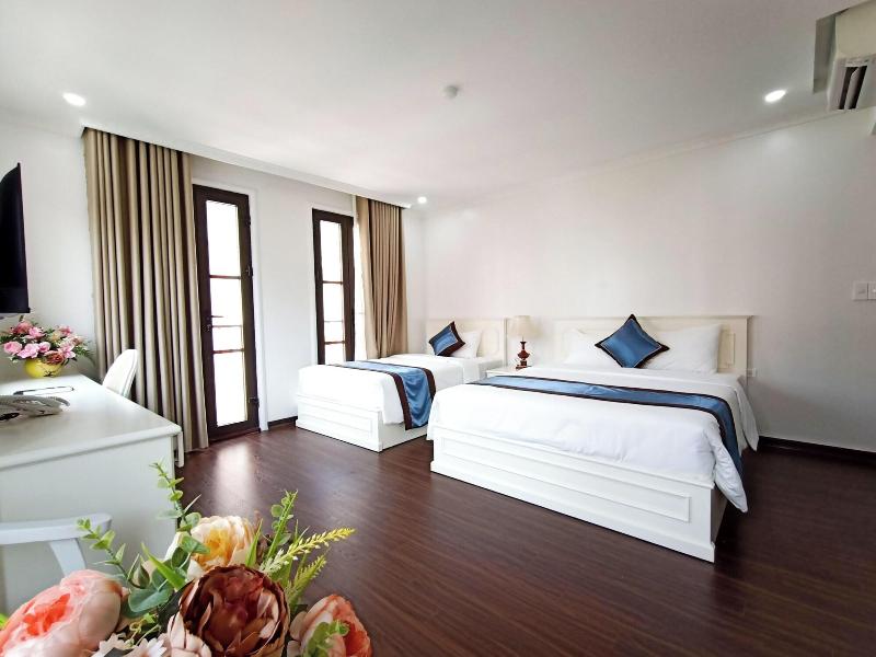 Time Lotus Hotel Halong image