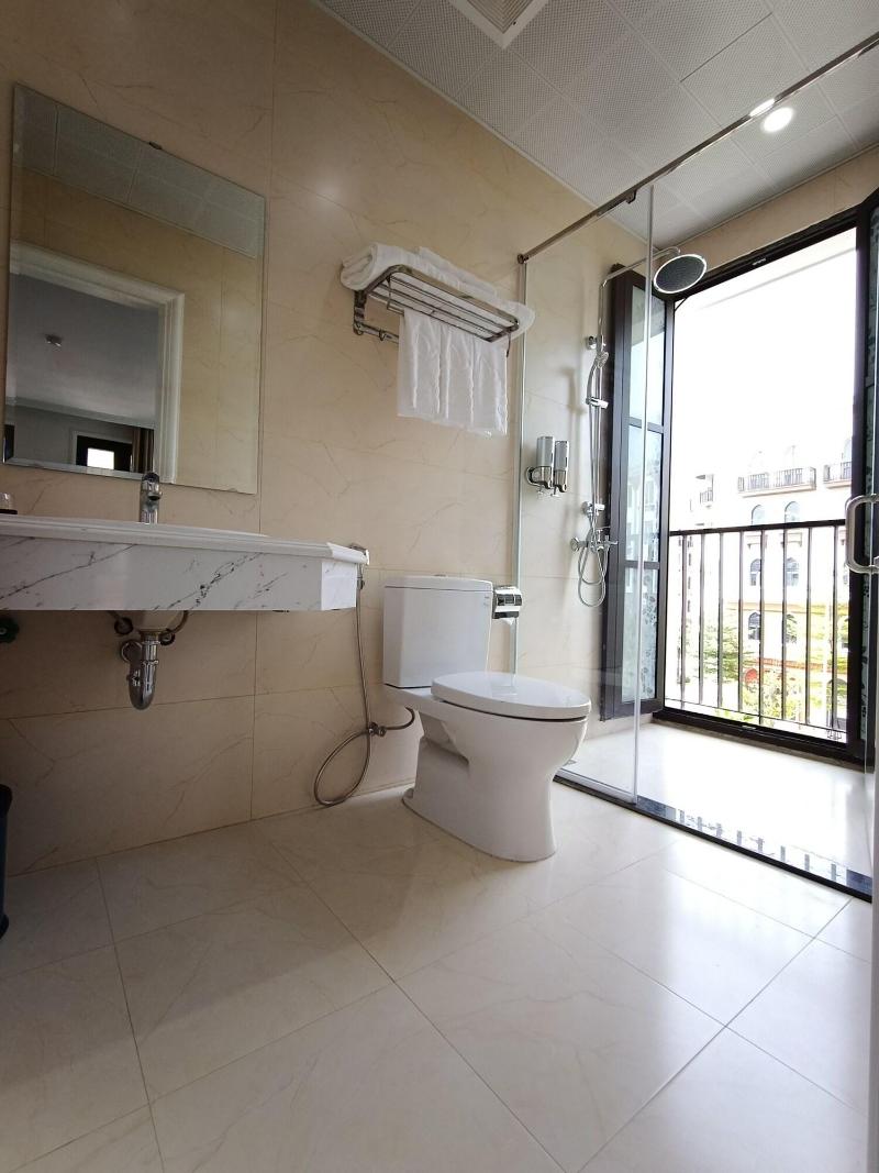 Time Lotus Hotel Halong image