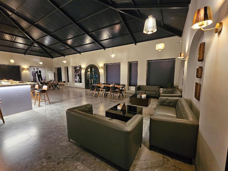 River Estates Luxury Resort Spa image