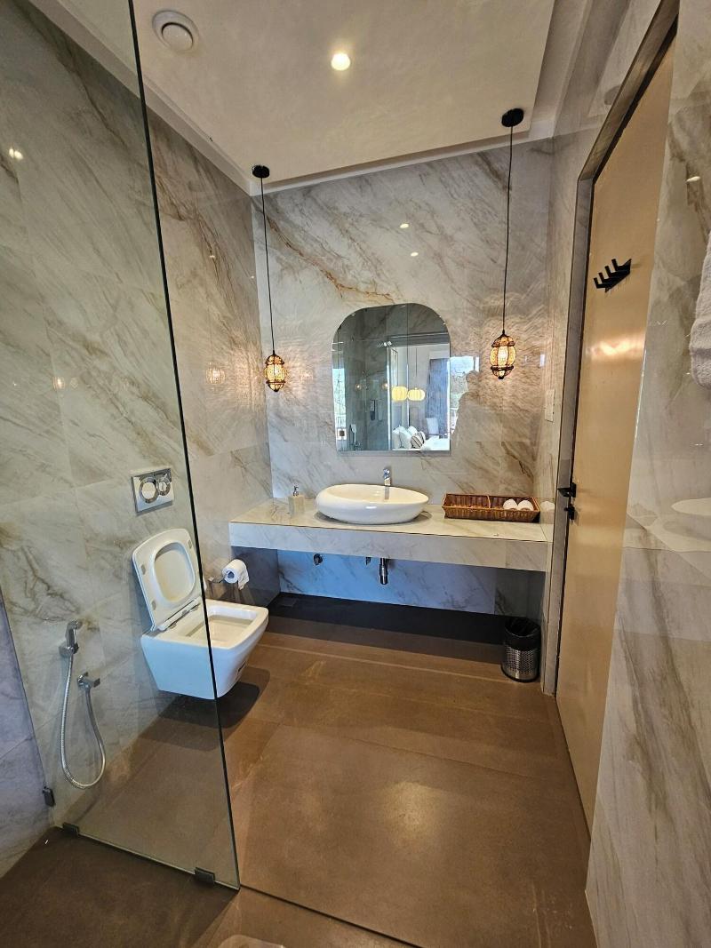 River Estates Luxury Resort Spa image
