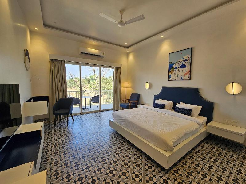 River Estates Luxury Resort Spa image