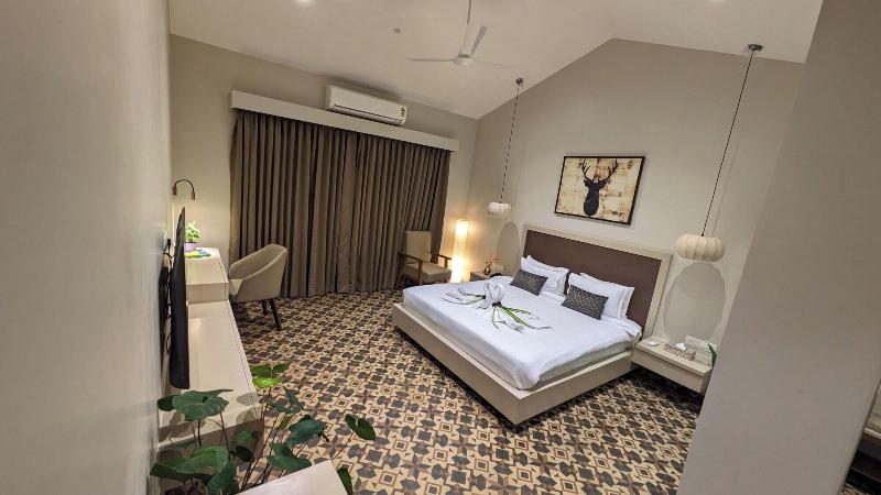 River Estates Luxury Resort Spa image