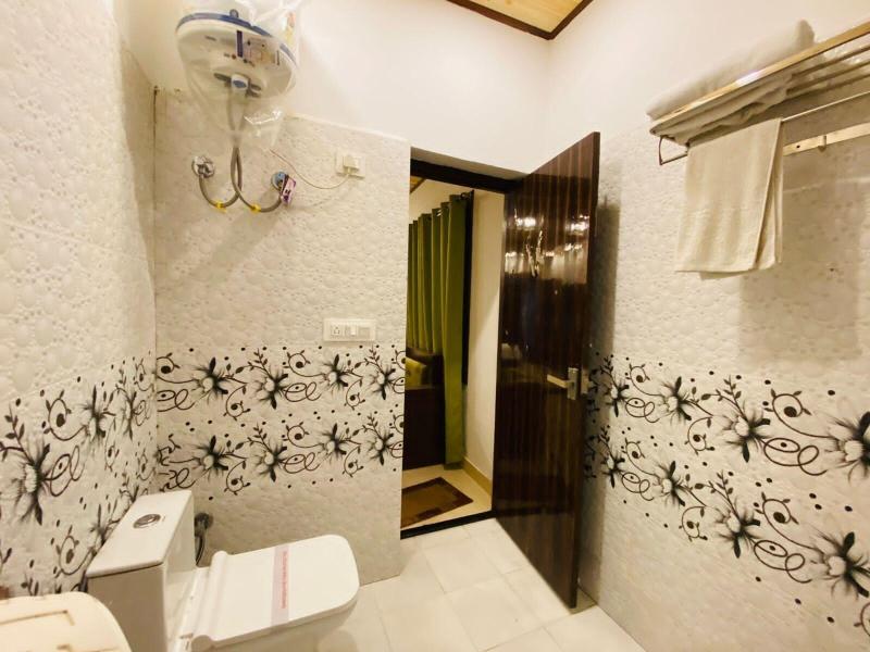 Studioz Paradise Hills Mussoorie image