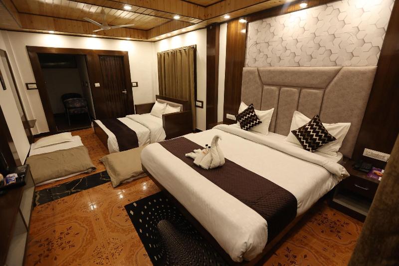 Studioz Paradise Hills Mussoorie image