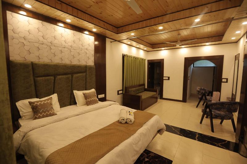 Studioz Paradise Hills Mussoorie image