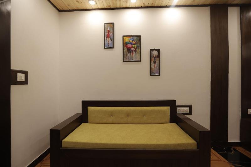 Studioz Paradise Hills Mussoorie image