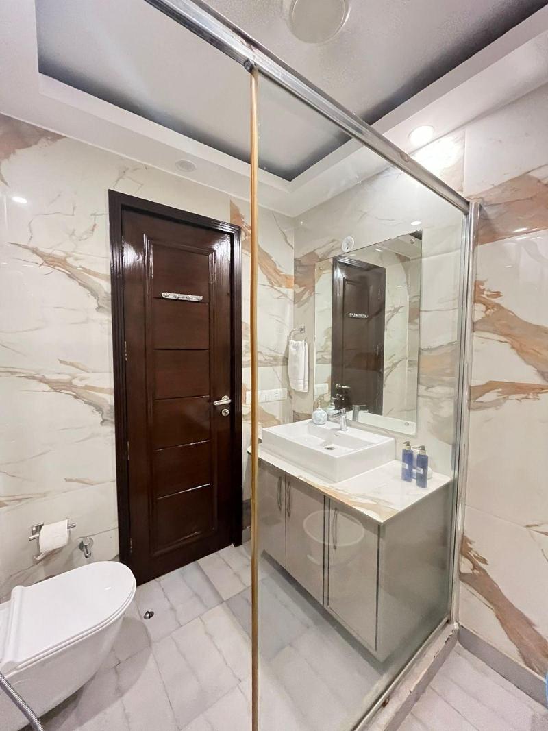 Bedchambers Serviced Apartments South image