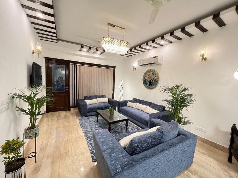 Bedchambers Serviced Apartments South image