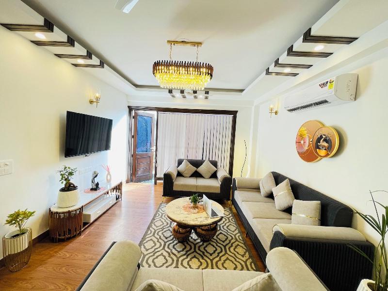 Bedchambers Serviced Apartments South image