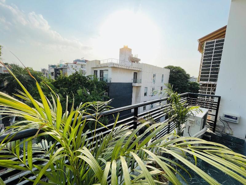 Bedchambers Serviced Apartments South image