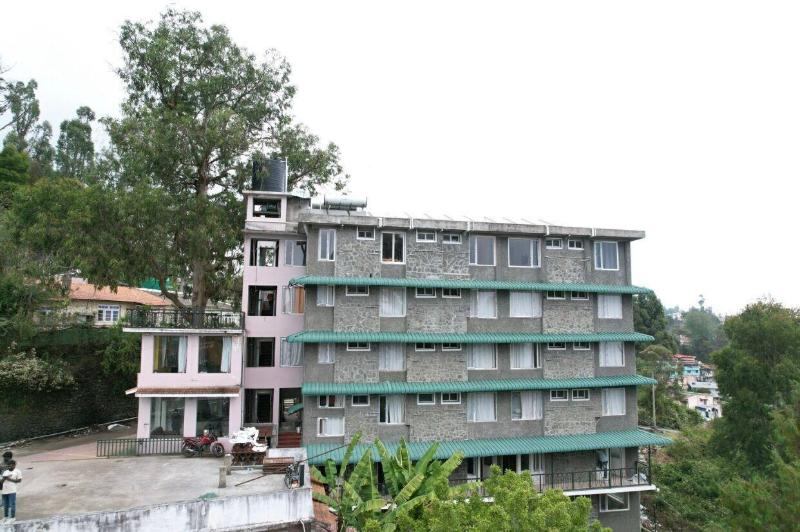Lazo Eucy Paradise Resort