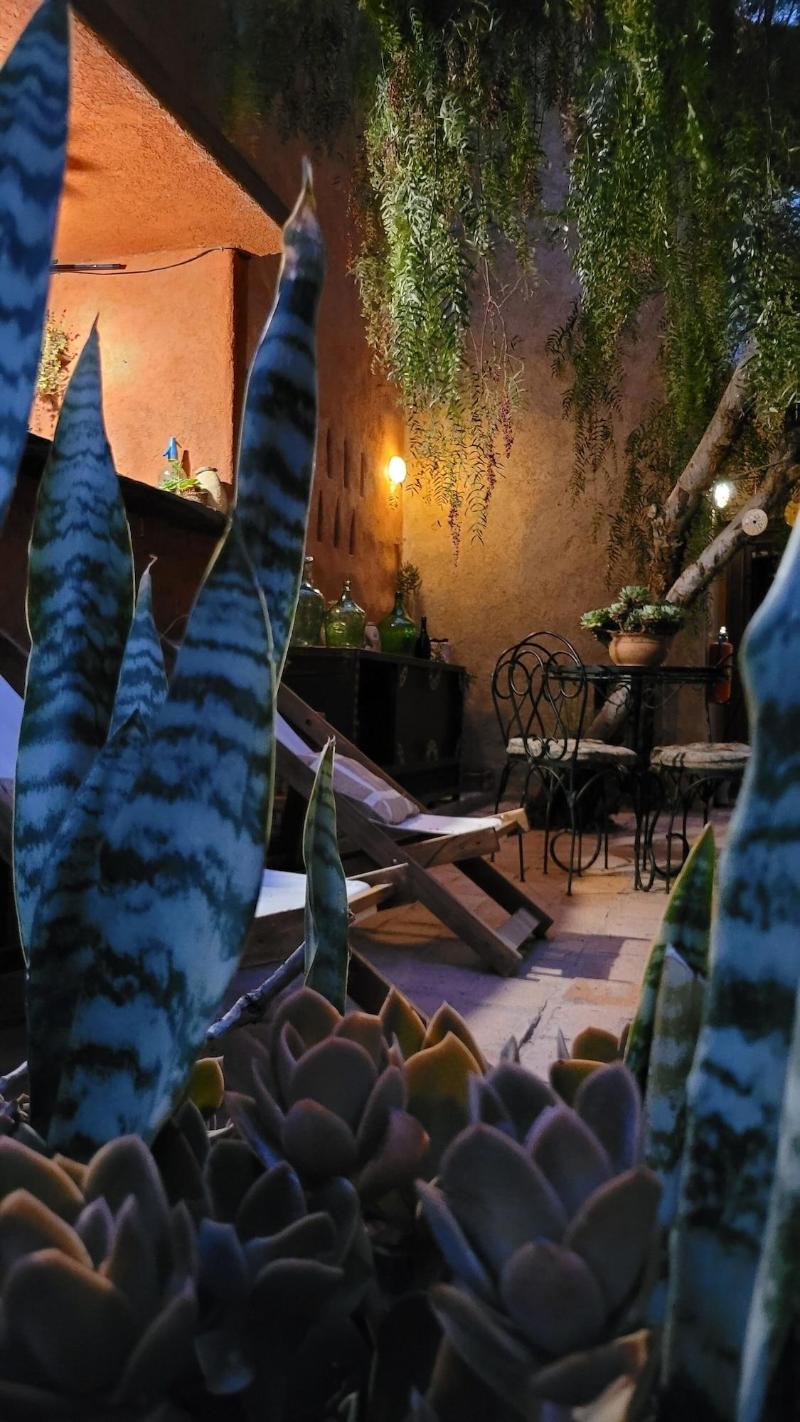 La Paleta Del Pintor Hosteria image