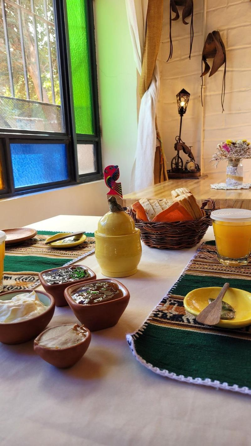 La Paleta Del Pintor Hosteria image