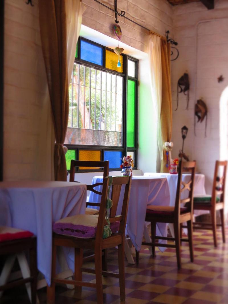 La Paleta Del Pintor Hosteria image