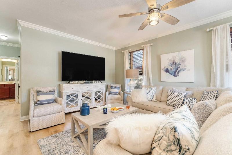 Carmine By Avantstay 2022 Remodeled Destin Home — photo 64