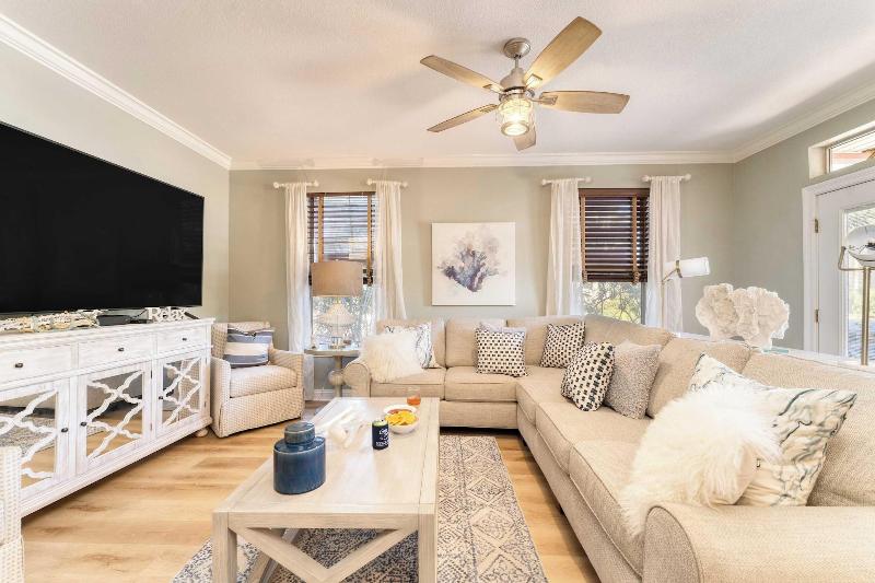 Carmine By Avantstay 2022 Remodeled Destin Home — photo 45