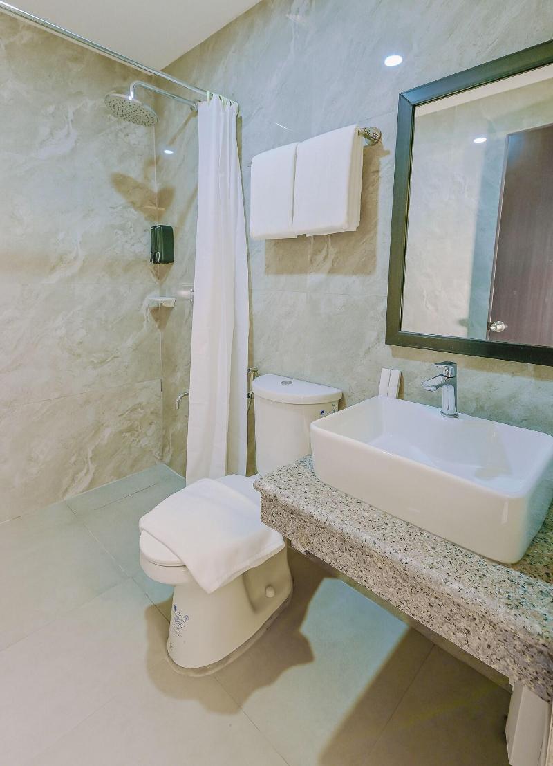 Monaco Hotel image