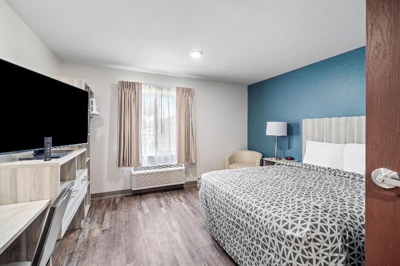 Woodspring Suites Winston Salem Near Hanes Mall image