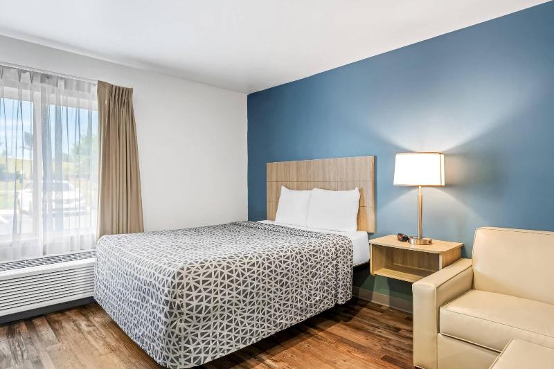 Woodspring Suites Winston Salem Near Hanes Mall image