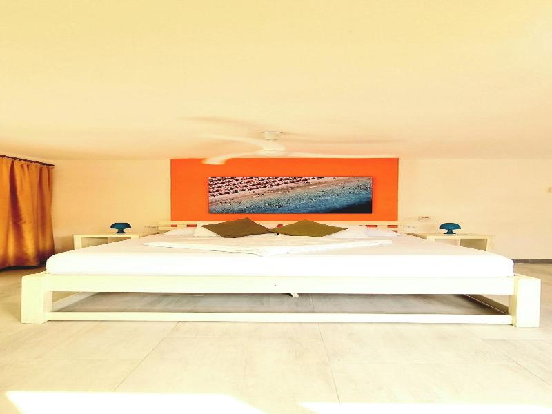 Blue Mango Hotel image